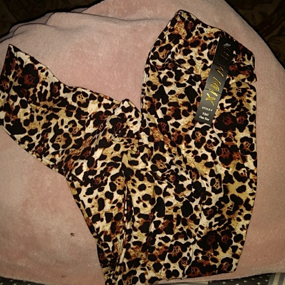♥️ SOLD♥️New Mix OS leggings